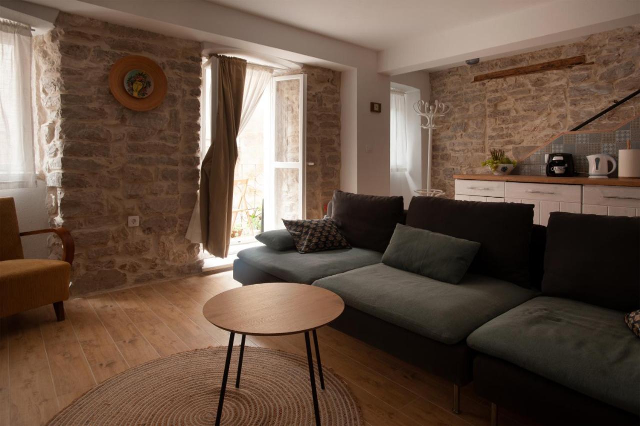 Apartamento Sketches Of Milna Milna  Exterior foto